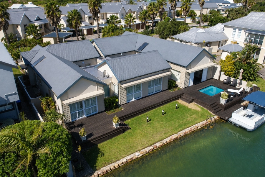 4 Bedroom Property for Sale in Marina Martinique Eastern Cape